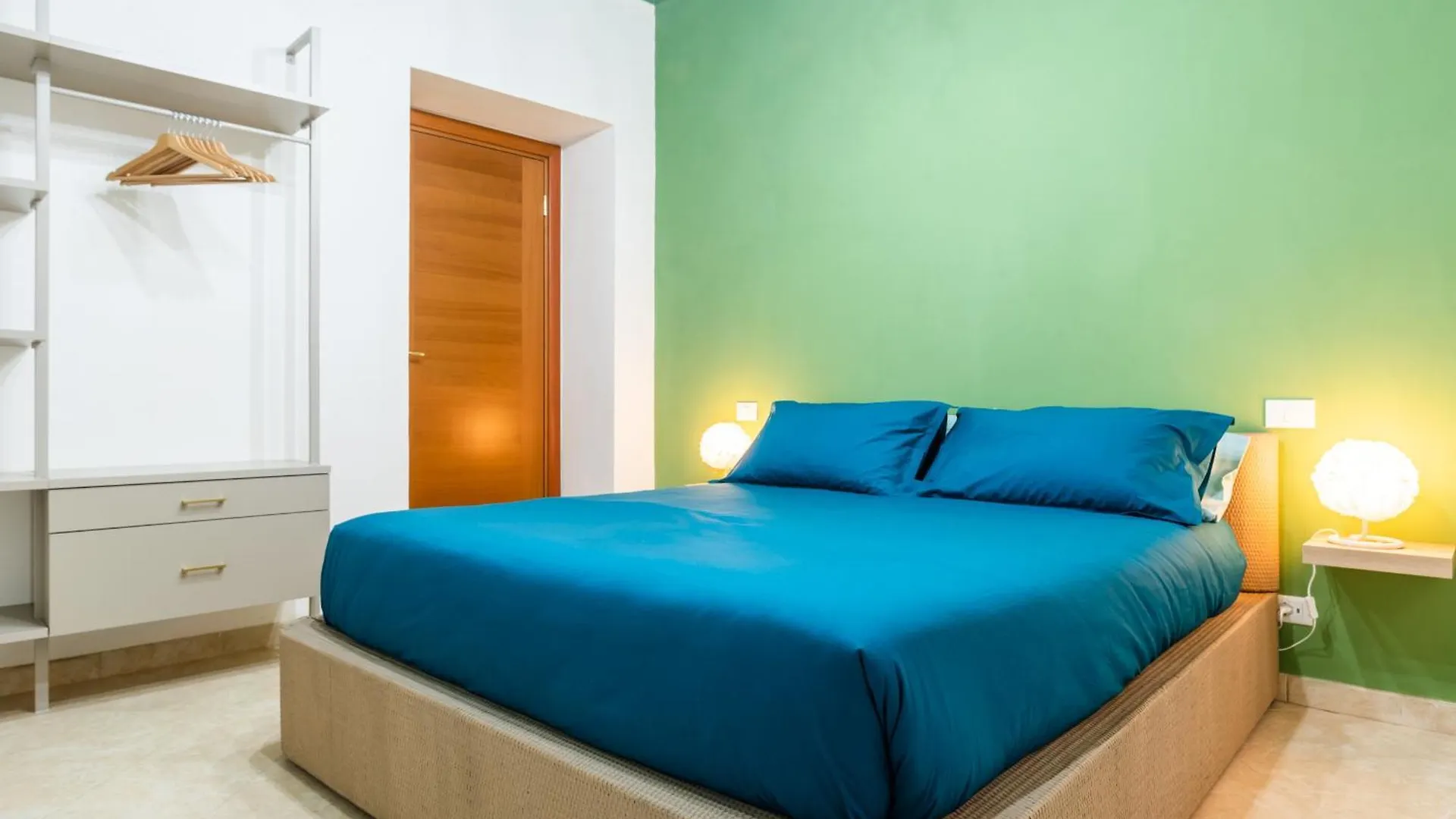 Apartment Maria In Monti Roma 0*,  Italia